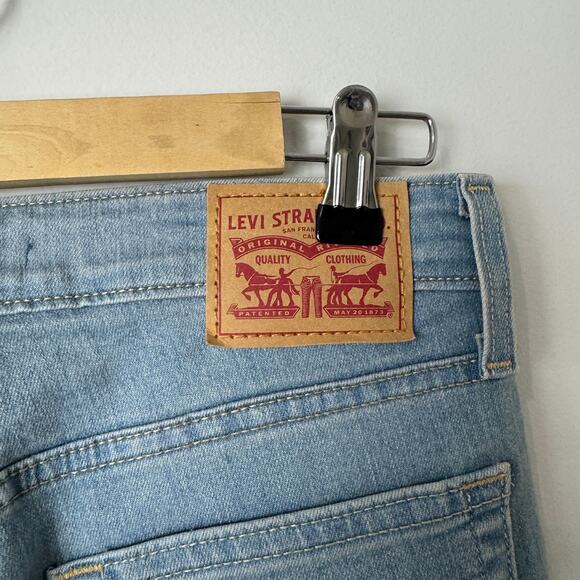 Levi's 726 Flare Light Wash Jeans Size 28 - Picture 7 of 14